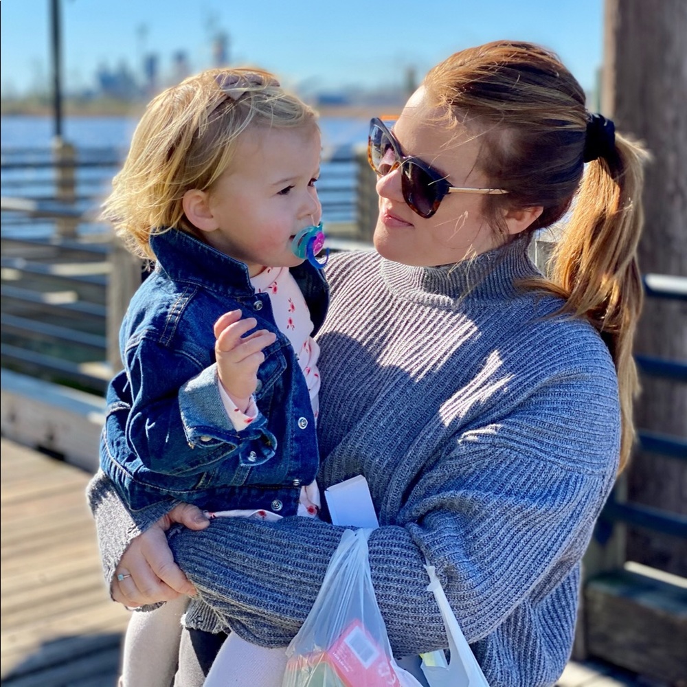 Meet your Posher, Hillary